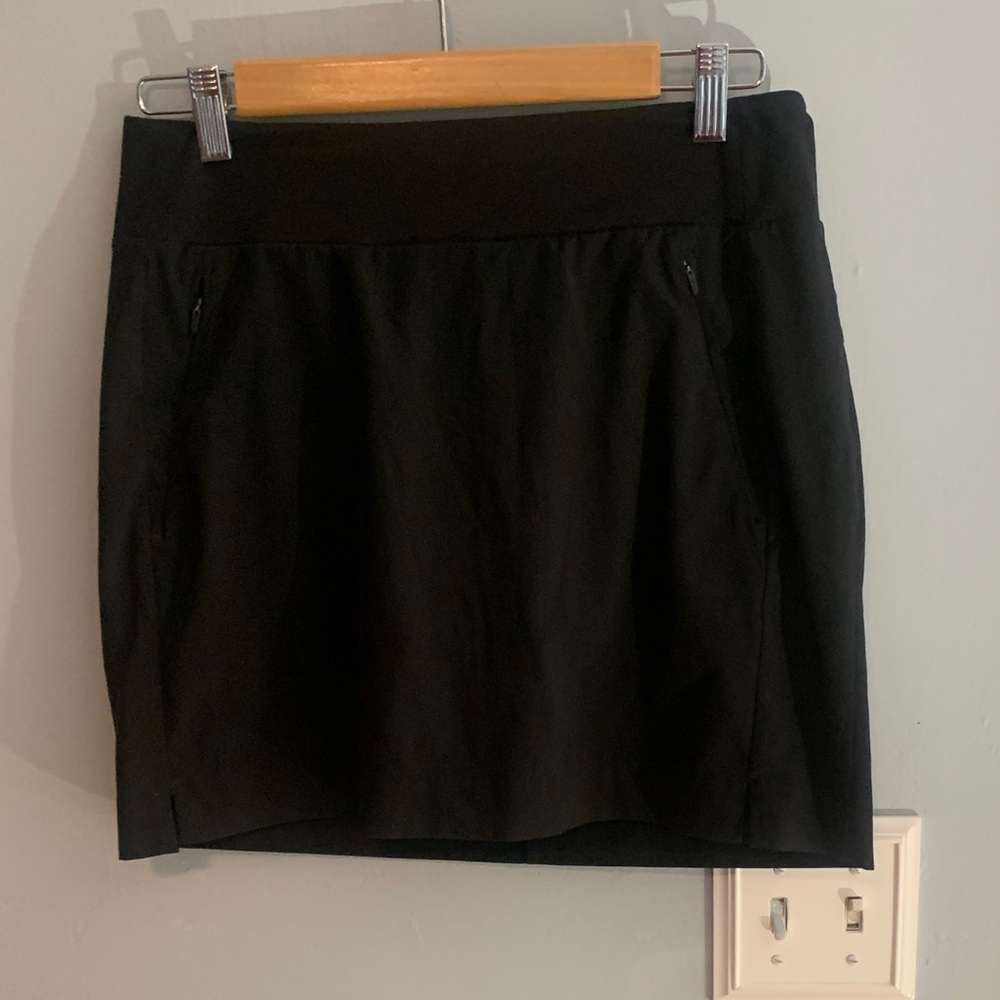 Athleta Classic Black Mini Skirt